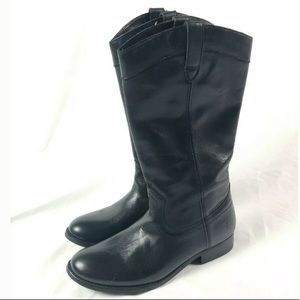 Frye Leather Melissa Pull on Round Toe Boots 7